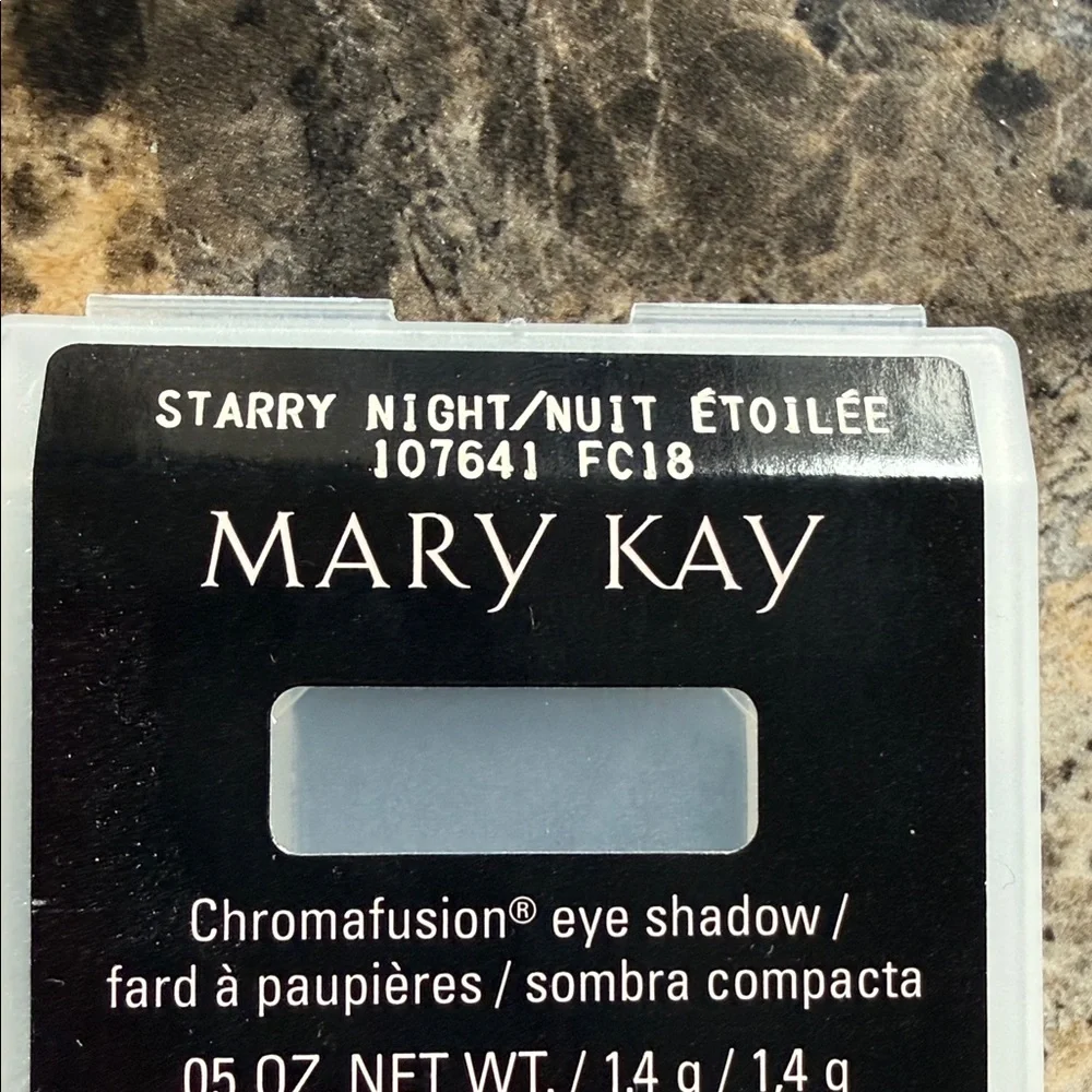 Mary Kay  Eyeshadow in Frozen Iris and Starry Night: Set of 2